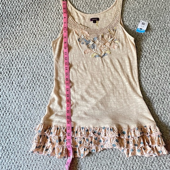 Embroider Dress - Picture 4 of 4